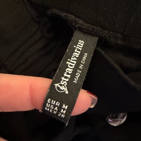 Black light weight linen blend shorts - Stradivarius - Picture 3 of 3